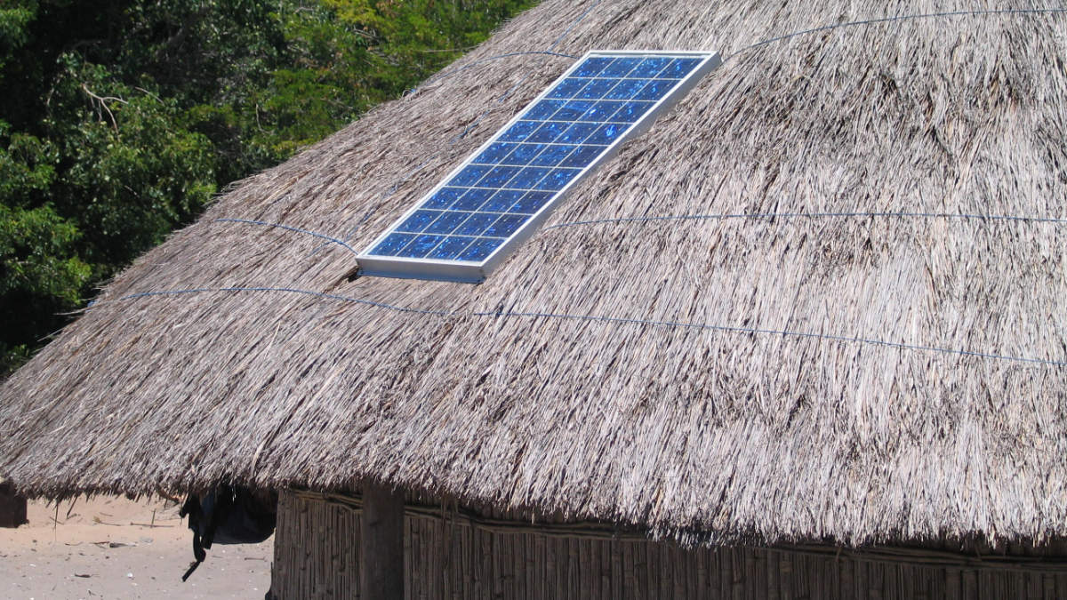 NRG Projekt photovoltaik solaranlagen aufdachanlagen dachanlagen berlin brandenburg huette
