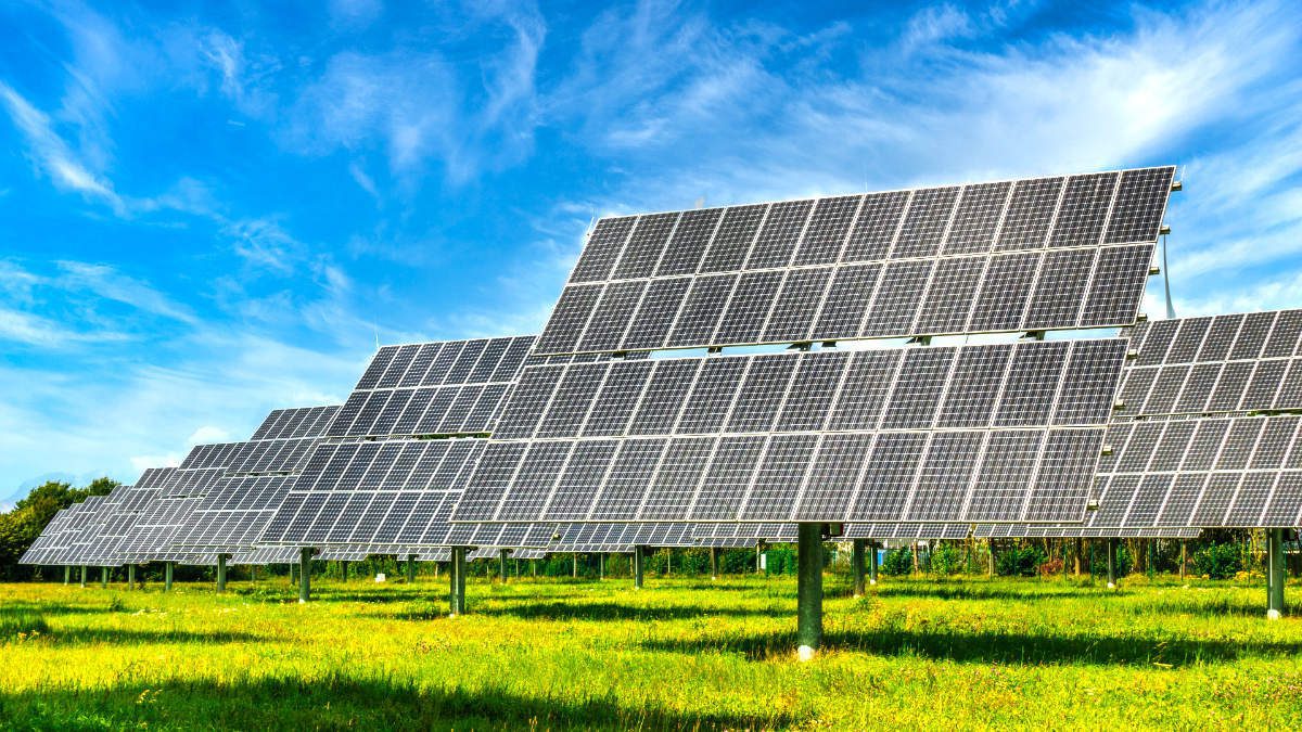NRG Projekt photovoltaik solaranlagen freiflaechenanlagen aufstaenderung berlin brandenburg